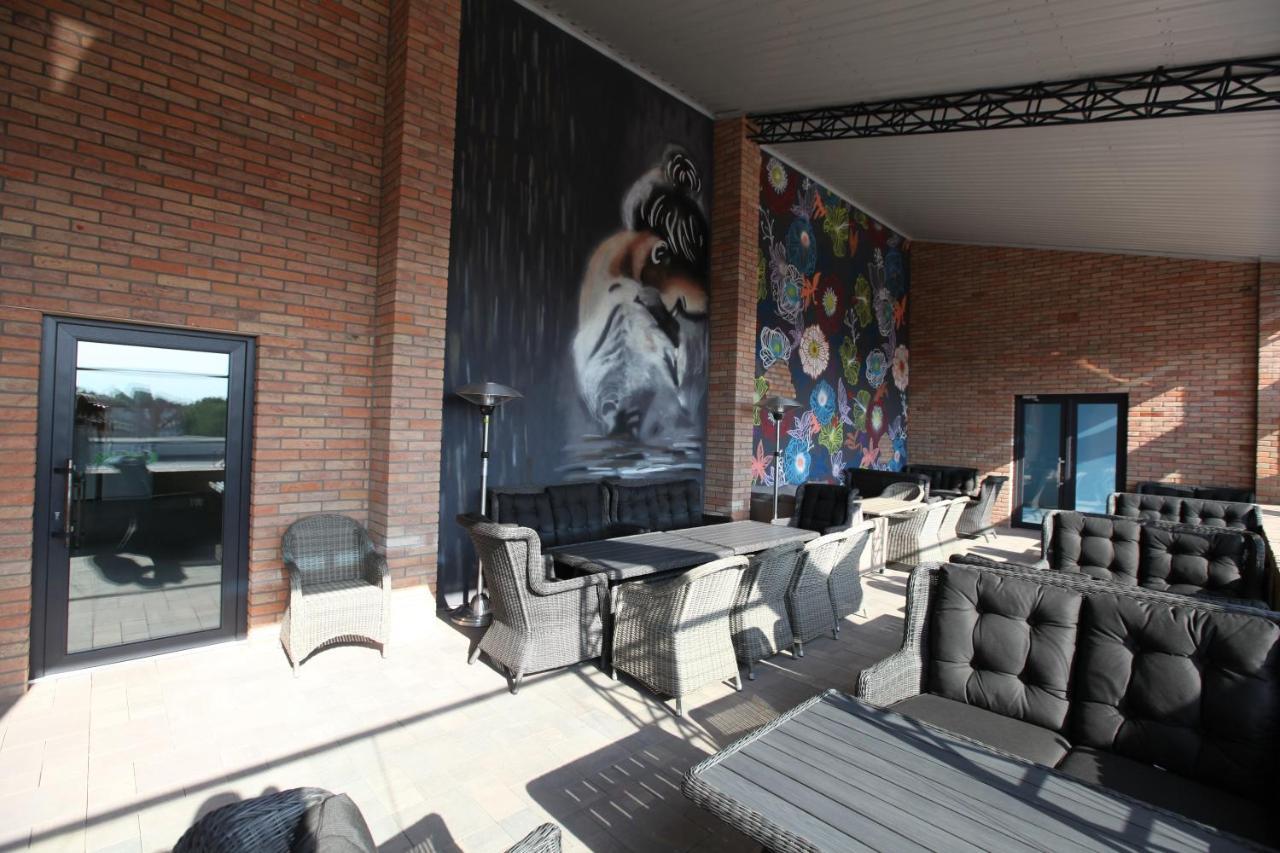 Lomo Hotel Umanʼ